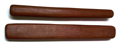 Ngongu Ganambarr | Bilma made by Maypiny(Iron wood). Round edge is smoothed. 