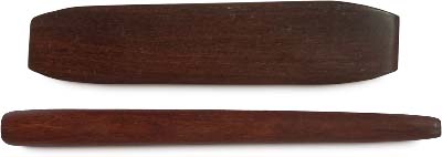 Minga(clapsticks) made by Colin Worunbu Ferguson.